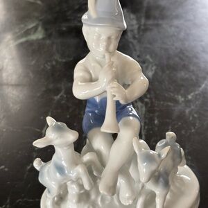 Elegant Blue and White Ceramic Figurine